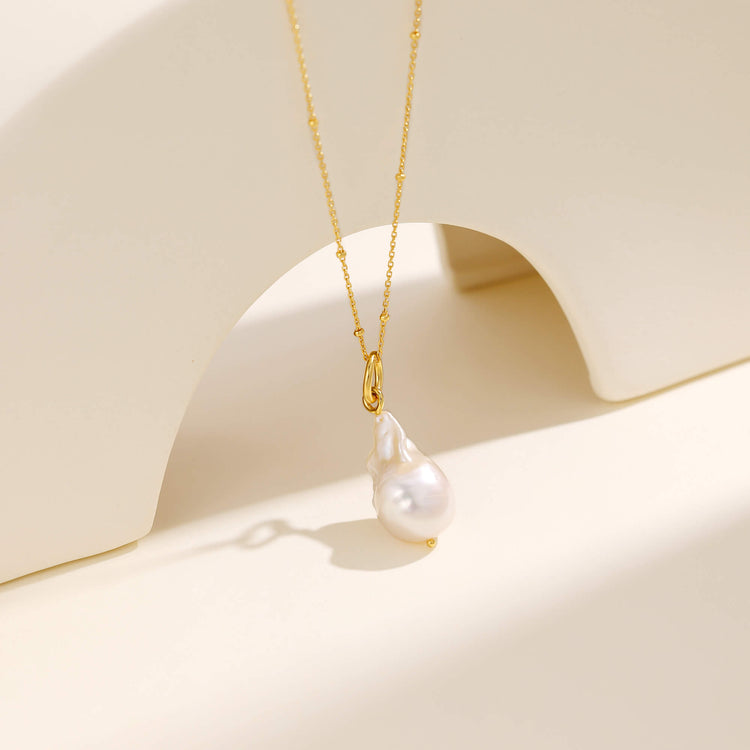 June Birthstone Baroque Pearl Pendant Necklaces