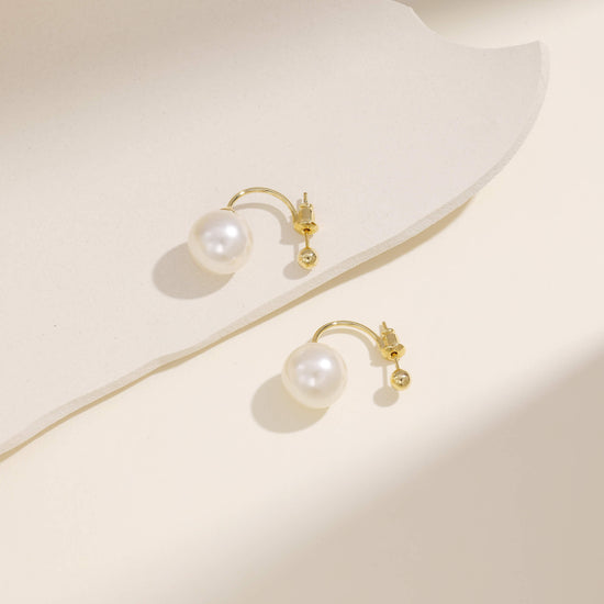 Big Oversized pearl earrings